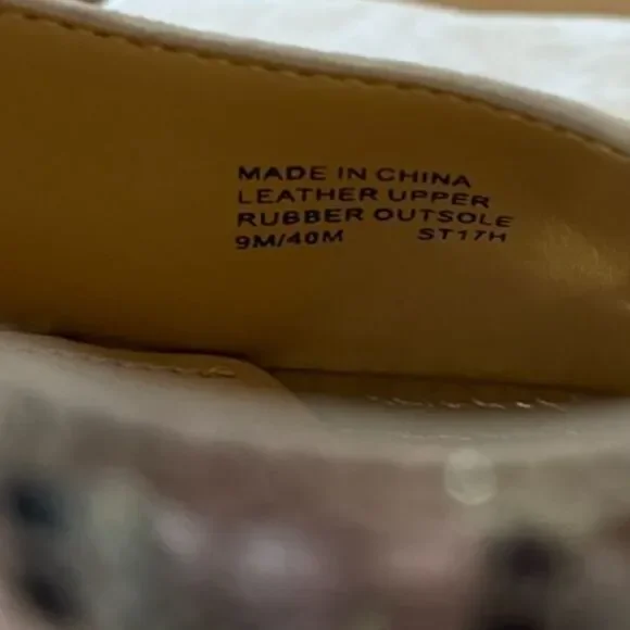 Michael Kors NEW Size 9 Tiegan Metallic Embossed Heel Sandal Silver Leather MK - Picture 9 of 16